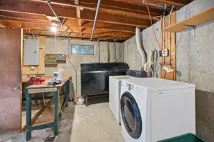 275 Main St, Plaistow, NH 03865 - Photo 30