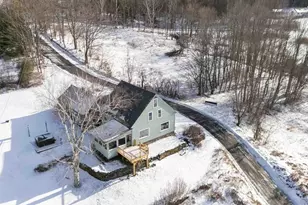 82 White Hill Rd, Claremont, NH 03743 - Photo 14