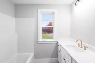 293 Sandown Rd, Fremont, NH 03044 - Photo 46