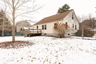 239 Grant Ave, Portsmouth, NH 03801 - Photo 4