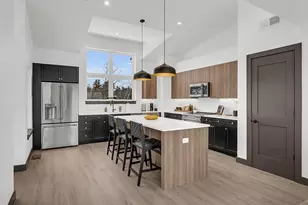 28 Vantage Point Dr, Laconia, NH 03246 - Photo 2