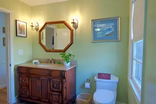 104 N Gate Rd, Manchester, NH 03104 - Photo 26