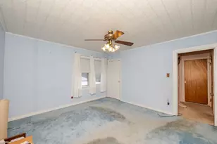 731 Hilldale Ave, Haverhill, MA 01832 - Photo 4