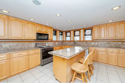 731 Hilldale Avenue, Haverhill, MA 01832 - Photo 18