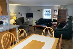 20 Campton St, Hampton, NH 03842 - Photo 8