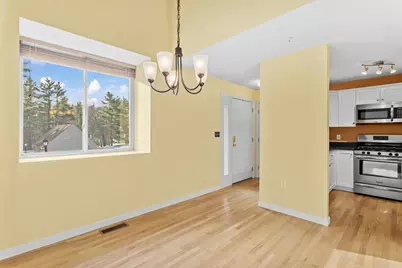 7 Suffolk Court, Bedford, NH 03110 - Photo 10