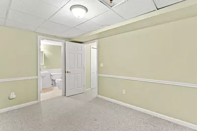 7 Suffolk Court, Bedford, NH 03110 - Photo 32