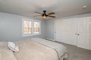 121 Hampstead Rd, Sandown, NH 03873 - Photo 20