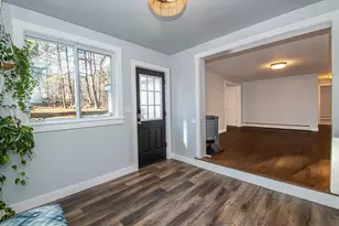 121 Hampstead Rd, Sandown, NH 03873 - Photo 26