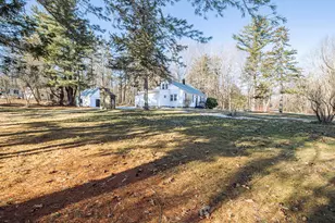 121 Hampstead Rd, Sandown, NH 03873 - Photo 56