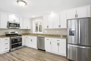 35 Peterson Cir, Concord, NH 03303 - Photo 8