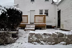 226 Jewett St, Manchester, NH 03103 - Photo 2