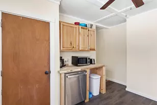 51 Pollard Rd, Lincoln, NH 03251 - Photo 2