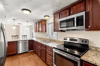 18 Meadow Drive, Hudson, NH 03051 - Photo 16