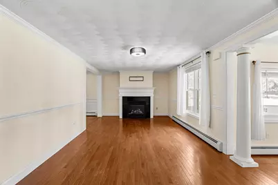 18 Meadow Drive, Hudson, NH 03051 - Photo 8