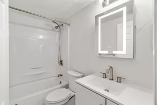 18 Meadow Dr, Hudson, NH 03051 - Photo 28