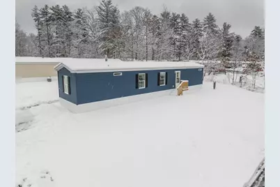 108 Colonial Village Village, Somersworth, NH 03878 - Photo 2