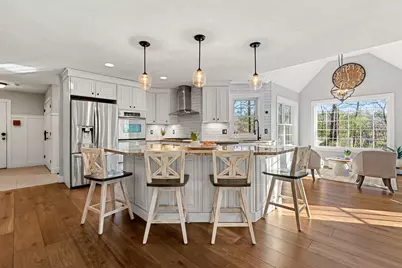 8B Louis Drive, Brookline, NH 03033 - Photo 4