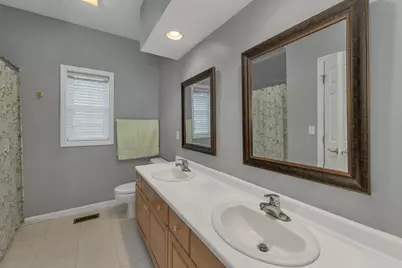 71 Green Meadow Lane, Bedford, NH 03110 - Photo 30