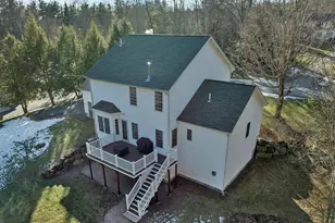 71 Greenmeadow Ln, Bedford, NH 03110 - Photo 8