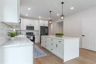 77 White Rock Hill Rd, Bow, NH 03304 - Photo 8