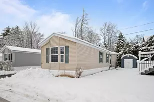 26 Amherst Rd, Newmarket, NH 03857 - Photo 1