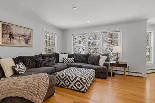 1 Pheasant Ln, Portsmouth, NH 03801 - Photo 16