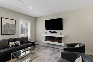 16 Elise Ave, Londonderry, NH 03053 - Photo 24