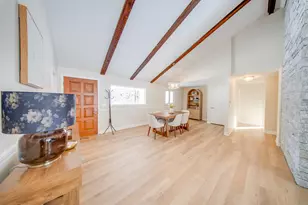 3 Woodbury Dr, Nashua, NH 03062 - Photo 2