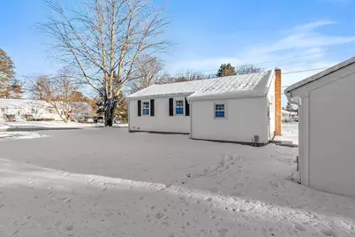 13 Centerville Drive, Salem, NH 03079 - Photo 2