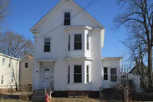 118 Charles St, Rochester, NH 03867 - Photo 4