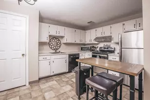 3 Northbrook Dr, Manchester, NH 03102 - Photo 4