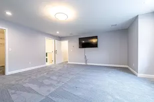 11 Lojko Dr, Nashua, NH 03062 - Photo 18