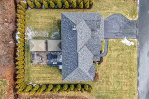 11 Lojko Dr, Nashua, NH 03062 - Photo 4