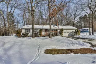 8 Prince Dr, Hudson, NH 03051 - Photo 2