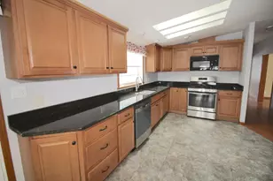 23 Timber Trail, Sandown, NH 03873 - Photo 10