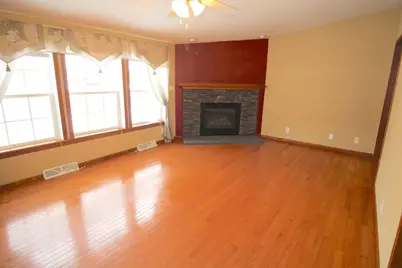 23 Timber Trail, Sandown, NH 03873 - Photo 4