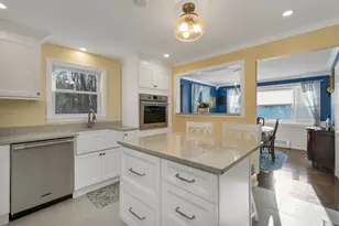 9 Barkland Dr, Derry, NH 03038 - Photo 12