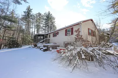 40 Clifton Road, Bedford, NH 03110 - Photo 4