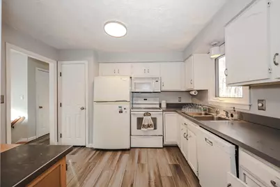 40 Clifton Road, Bedford, NH 03110 - Photo 12