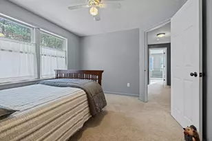 49 Cottage Cir, Lebanon, NH 03784 - Photo 28