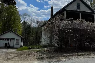 11 White Plains Rd, Webster, NH 03303 - Photo 2