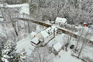 11 White Plains Rd, Webster, NH 03303 - Photo 16