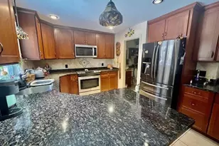 6 Crank Rd, Hampton Falls, NH 03844 - Photo 4