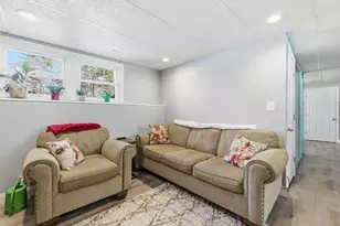 19 Sherwood Rd, Londonderry, NH 03053 - Photo 30