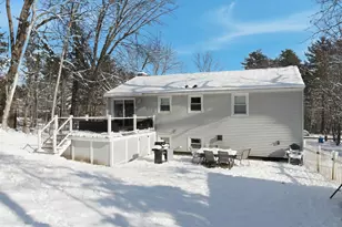 19 Sherwood Rd, Londonderry, NH 03053 - Photo 4