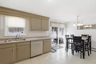 19 Sherwood Rd, Londonderry, NH 03053 - Photo 18