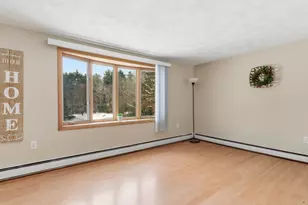 3a Walton Cir, Londonderry, NH 03053 - Photo 8