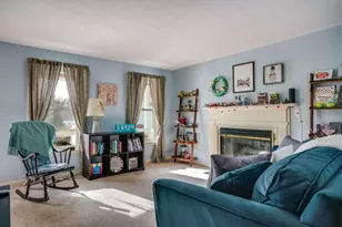 1 Logan Ct, Hudson, NH 03051 - Photo 6