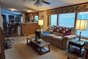 19 Spruce Park Dr, Plainfield, NH 03781 - Photo 4